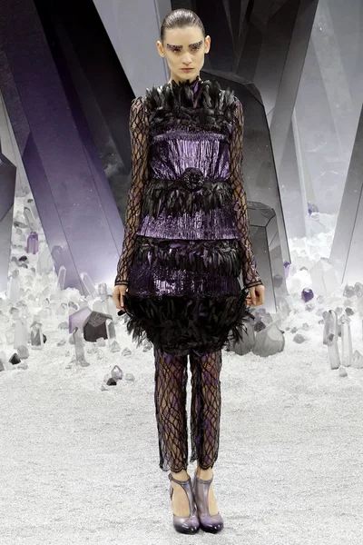 Look 64
